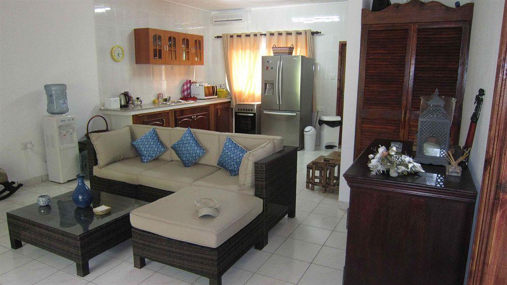 Paodise Guesthouse La Digue Buitenkant foto