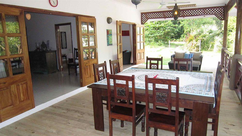 Paodise Guesthouse La Digue Buitenkant foto